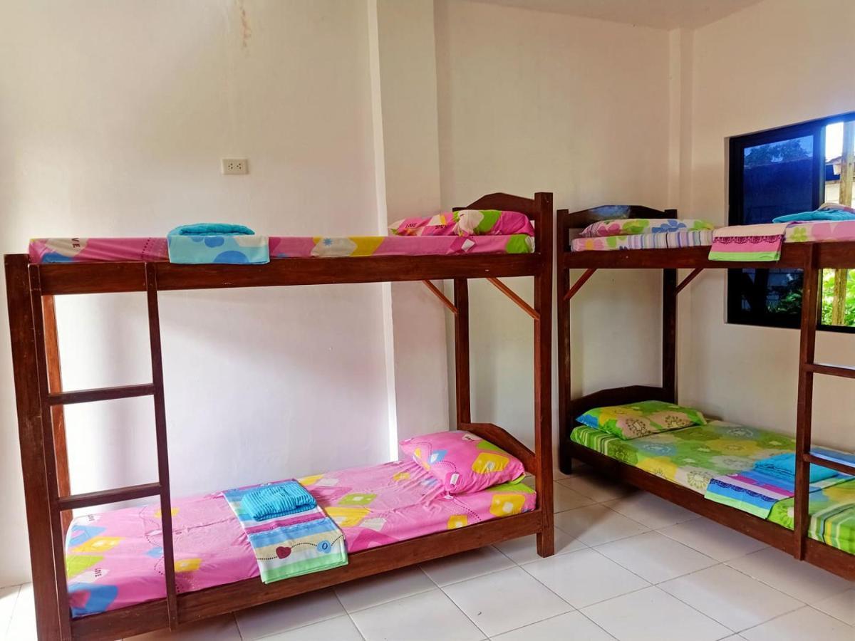 James Homestay Siquijor Exteriör bild