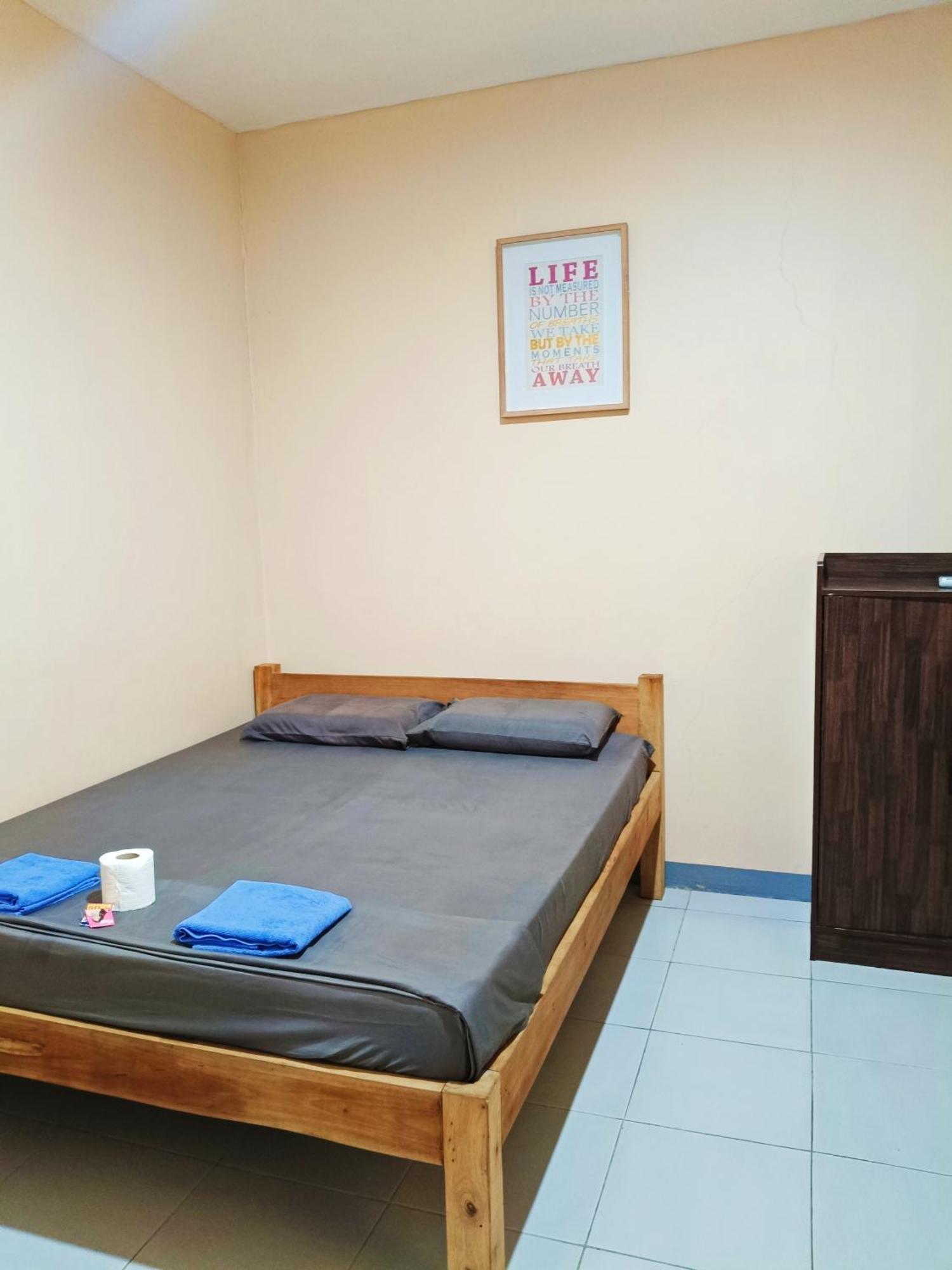 James Homestay Siquijor Rum bild