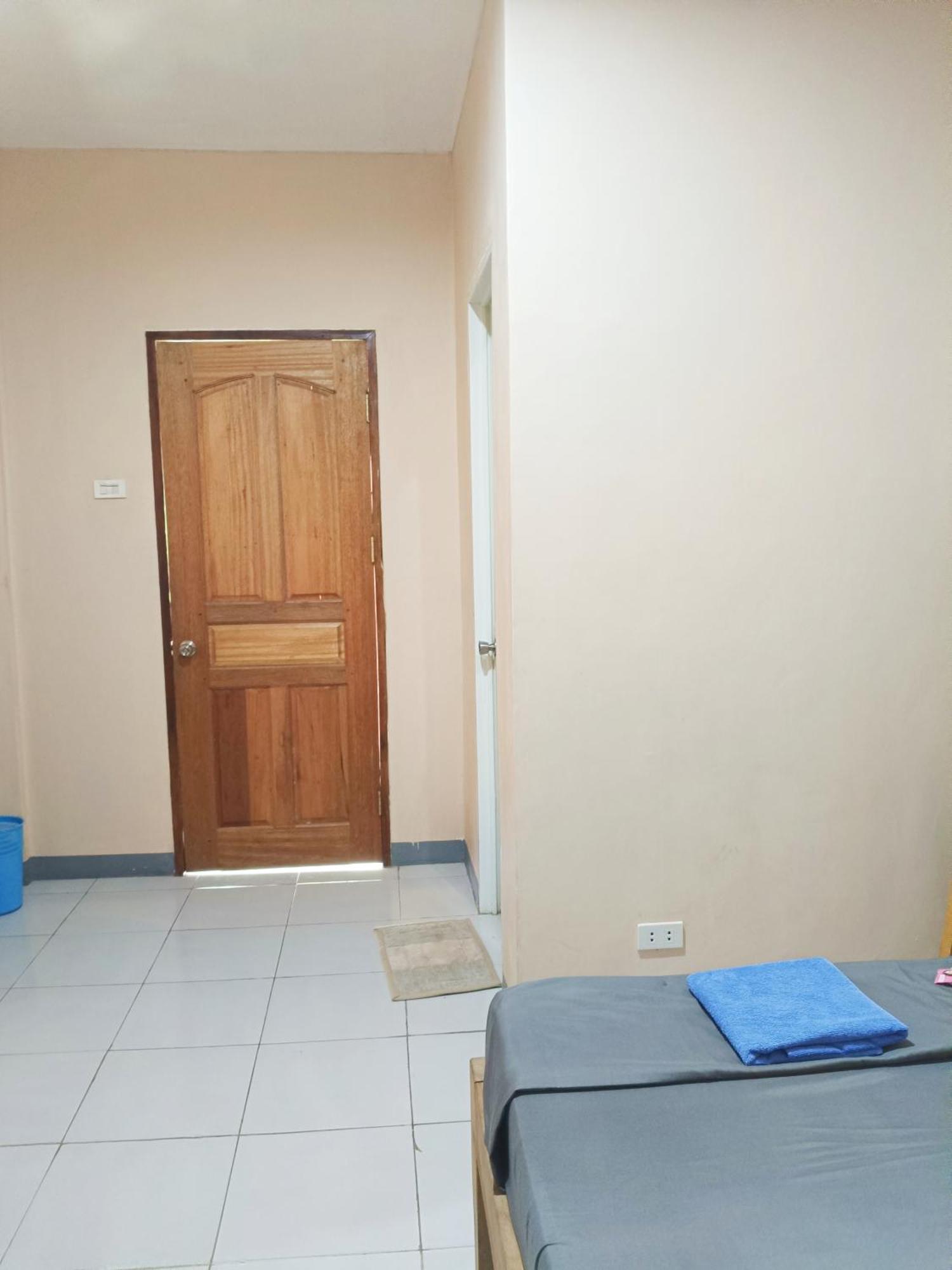 James Homestay Siquijor Rum bild