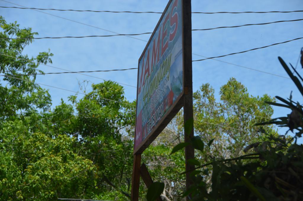 James Homestay Siquijor Exteriör bild
