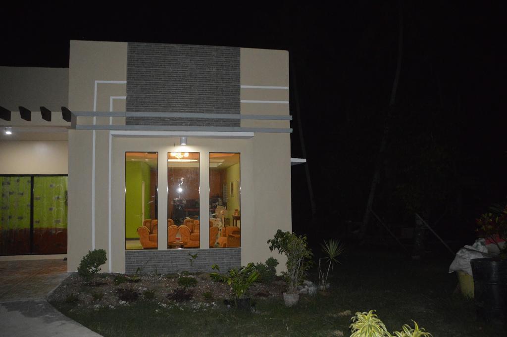 James Homestay Siquijor Exteriör bild