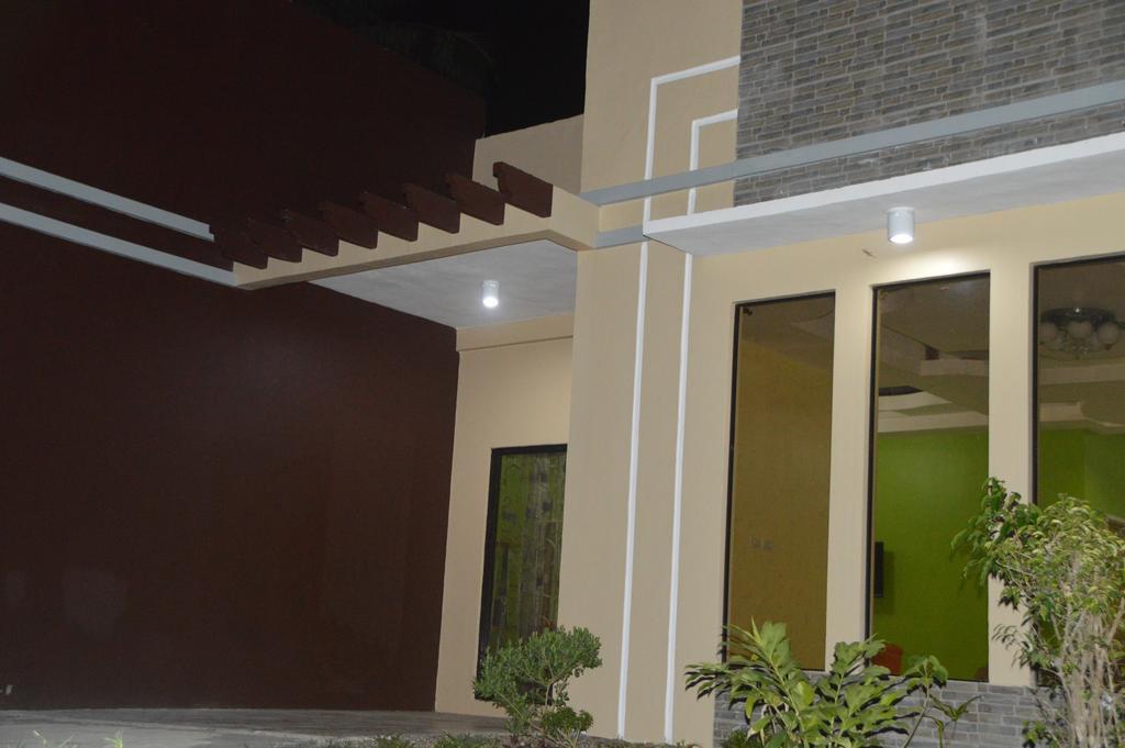James Homestay Siquijor Exteriör bild