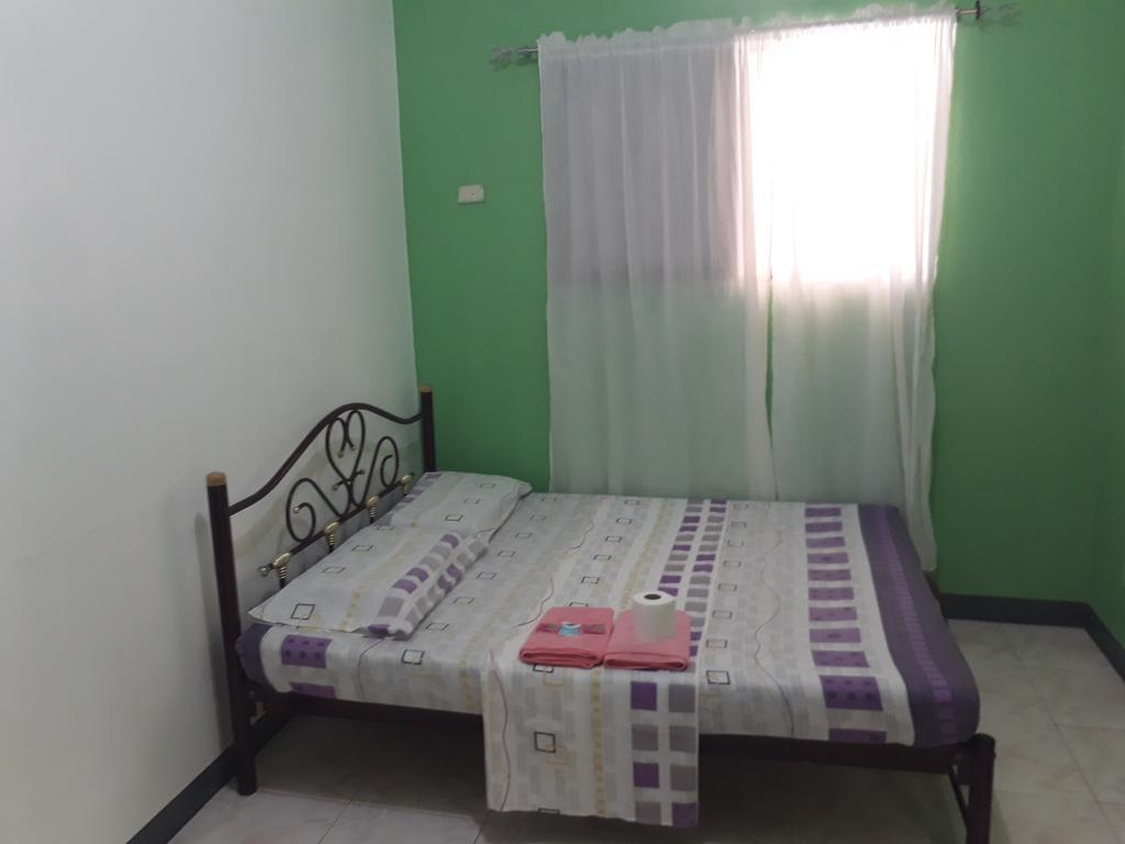 James Homestay Siquijor Exteriör bild