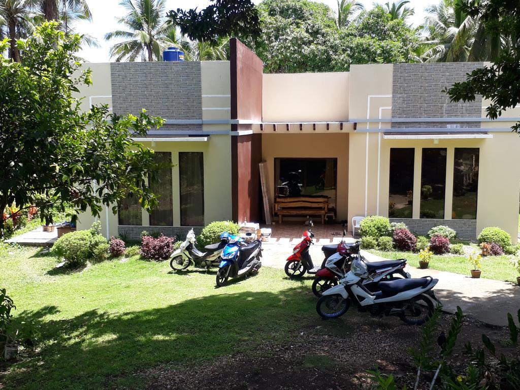 James Homestay Siquijor Exteriör bild