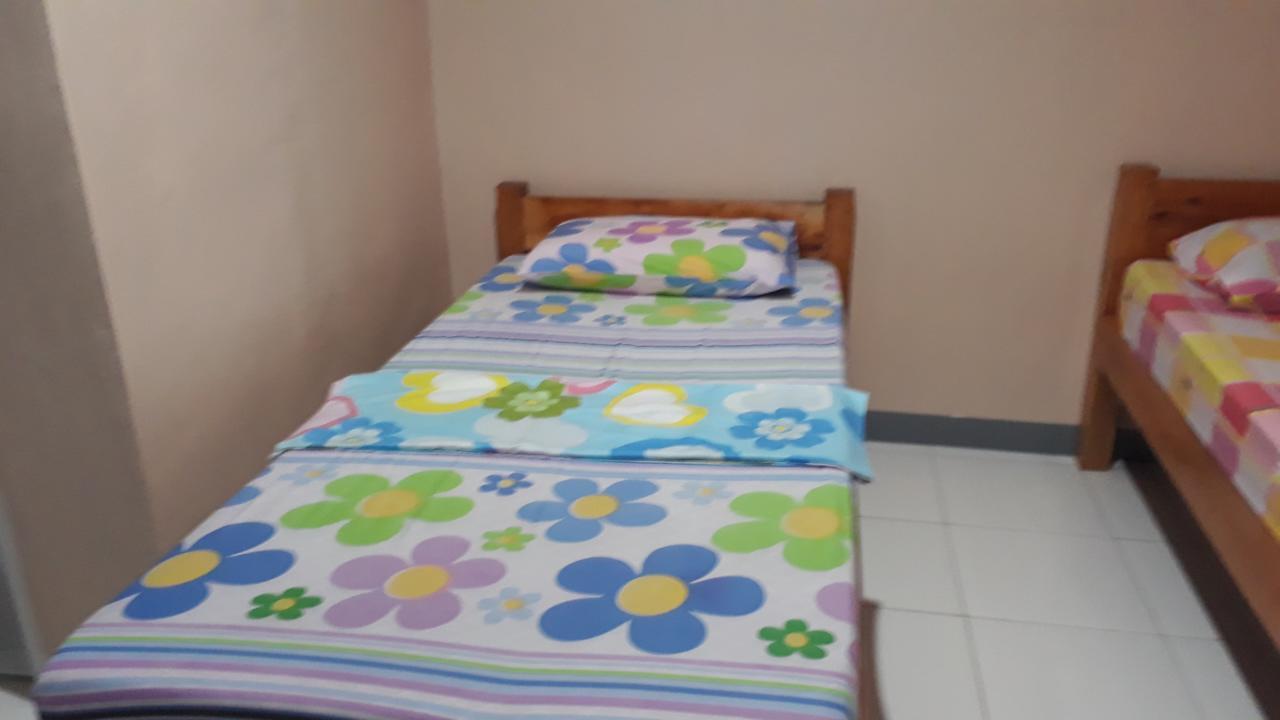 James Homestay Siquijor Exteriör bild
