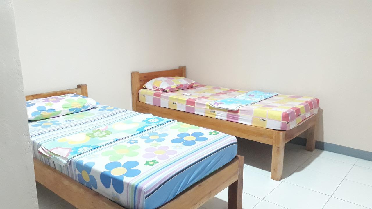 James Homestay Siquijor Exteriör bild